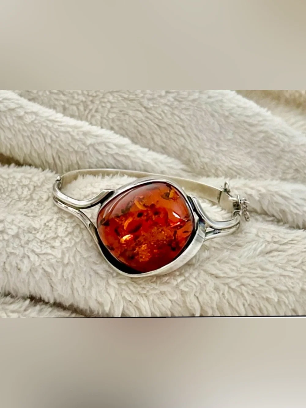 Oversized Baltic Amber & Sterling Silver Modernist Cuff Bracelet (Vtg) - Picture 14 of 15